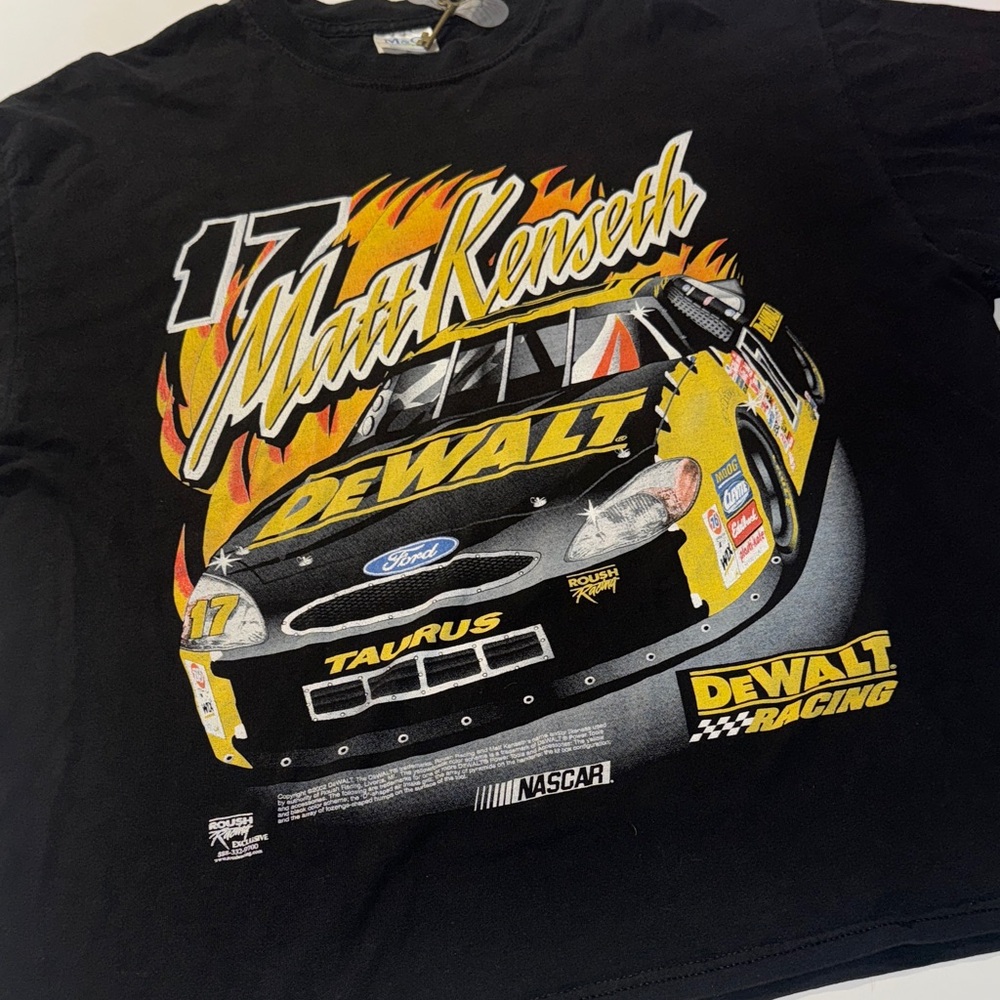 2002 NASCAR Matt Kenseth Front and Back‎ Graphic T-Shirt